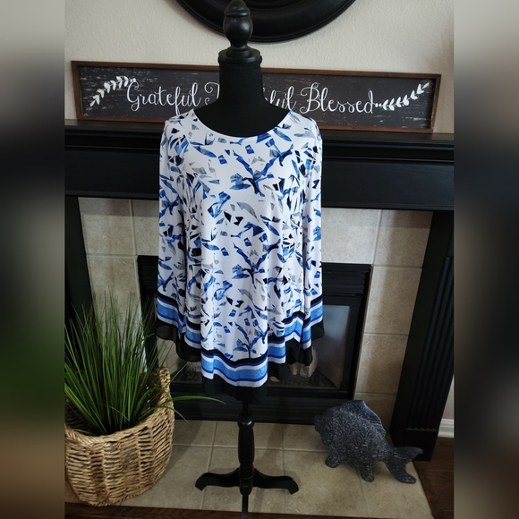 Alfani Ladies Long-sleeved Tunic Top - Picture 3 of 10